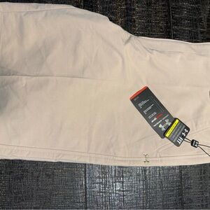Under Armour Men's Khaki Chinos Golf Shorts